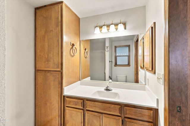 780 Mesman Drive, Grants Pass, OR 97527