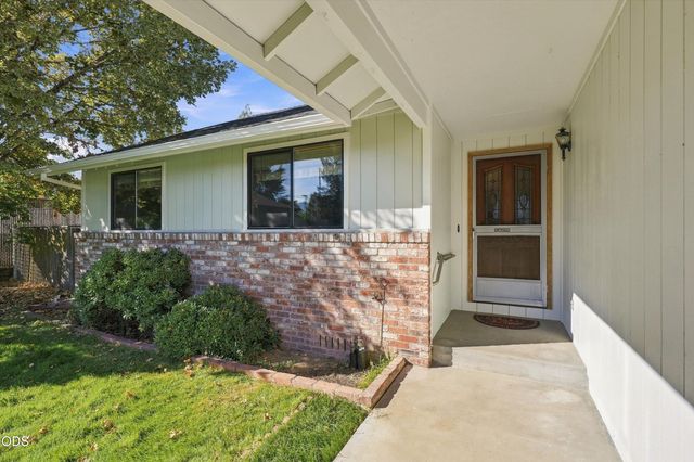 780 Mesman Drive, Grants Pass, OR 97527