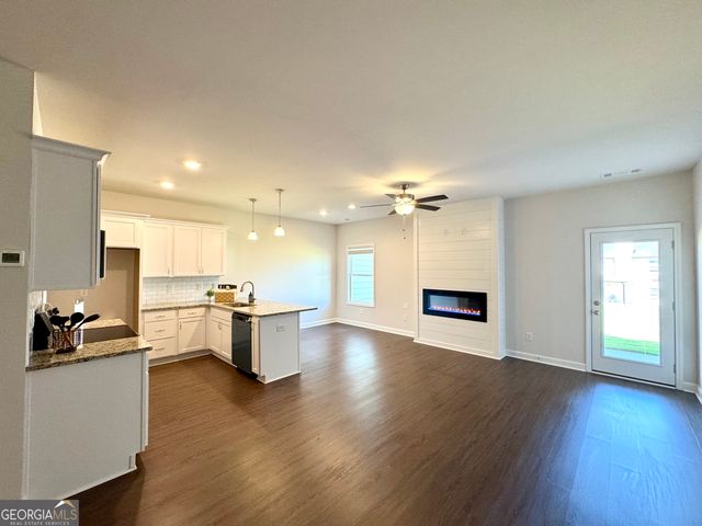 6346 Pine Ridge Point, Lula, GA 30554