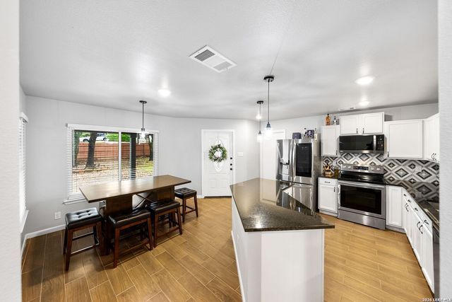 14107 Cougar Rock, San Antonio, TX 78230