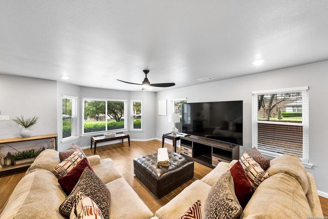 14107 Cougar Rock, San Antonio, TX 78230