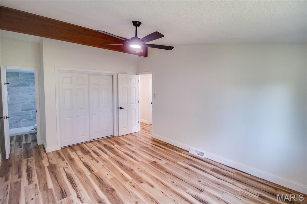 Image 22 of property listing at 24535 Us Highway 67, Jerseyville, IL 62052