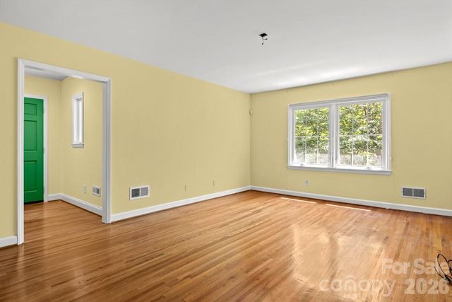 5335 Lansing Drive, Charlotte, NC 28270