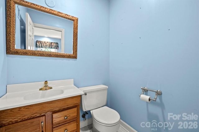 5335 Lansing Drive, Charlotte, NC 28270