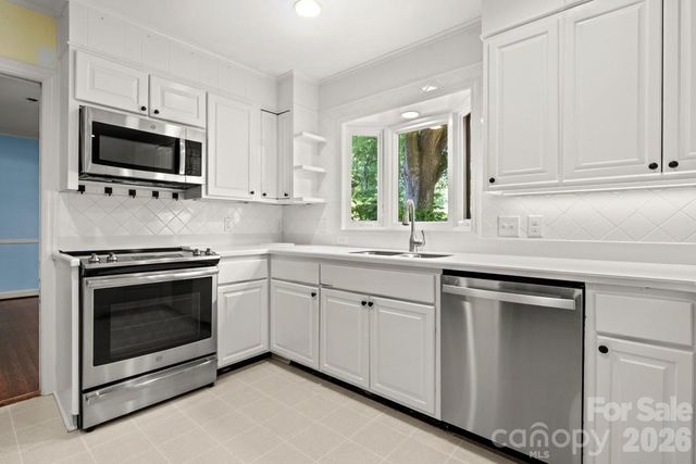 5335 Lansing Drive, Charlotte, NC 28270