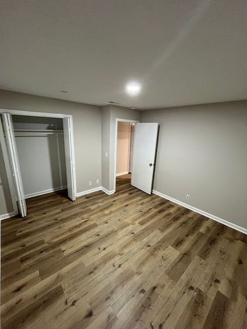 680 Mercer Dr, Hermitage, TN 37076