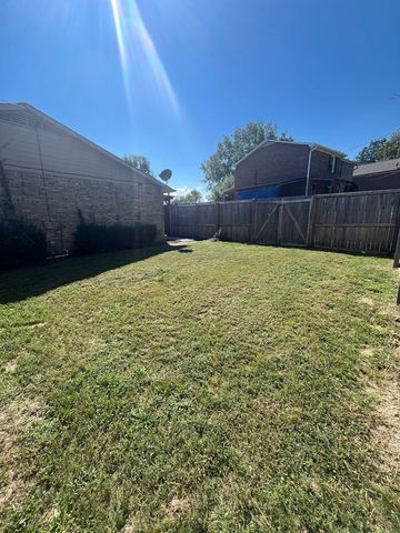 680 Mercer Dr, Hermitage, TN 37076