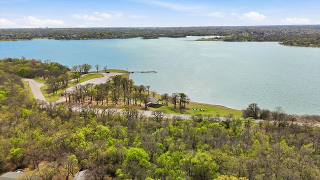 4132 Kyles Landing Drive, Hickory Creek, TX 75065