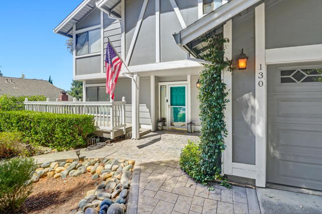 130 Willow Creek Dr, Folsom, CA 95630