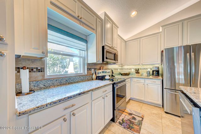 2975 Louetta Circle, Melbourne, FL 32901