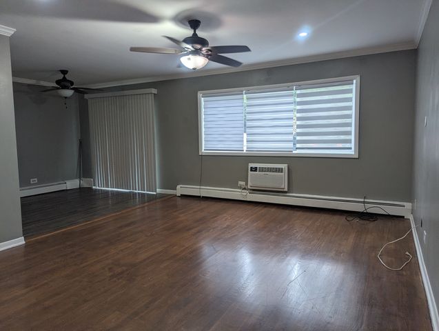 736 W Dempster Street AG7, Mount Prospect, IL 60056