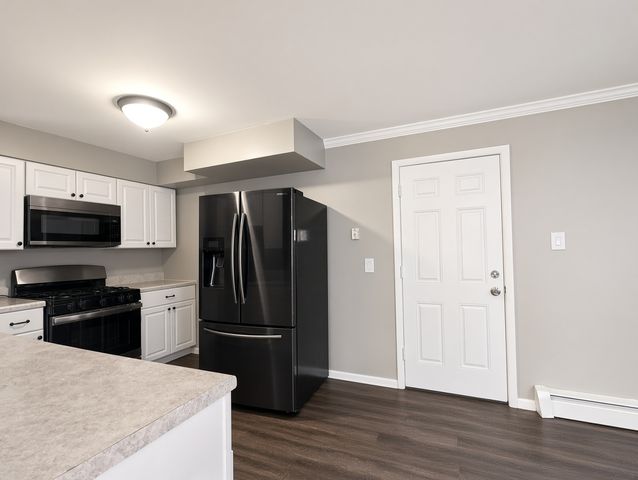 736 W Dempster Street AG7, Mount Prospect, IL 60056