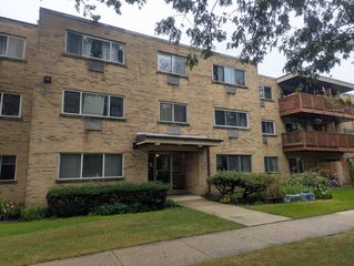 736 W Dempster Street AG7, Mount Prospect, IL 60056