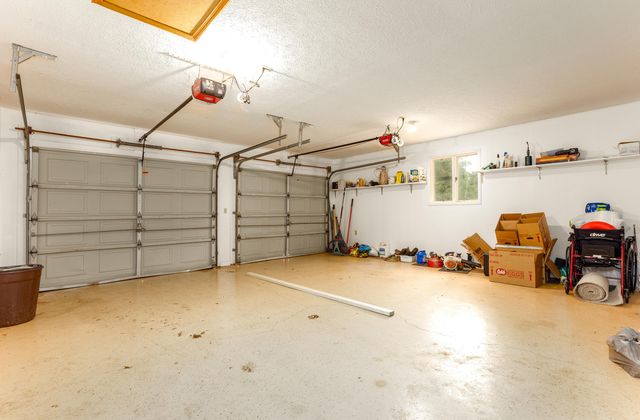 815 Jr Phipps Road, Monticello, KY 42633