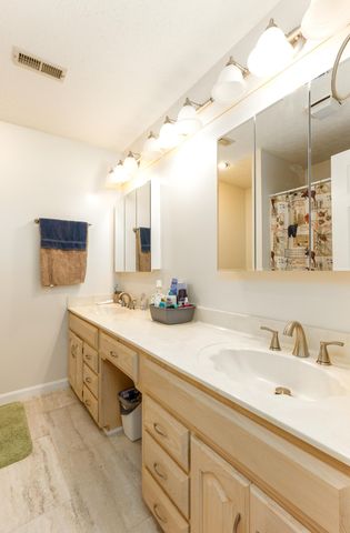 815 Jr Phipps Road, Monticello, KY 42633