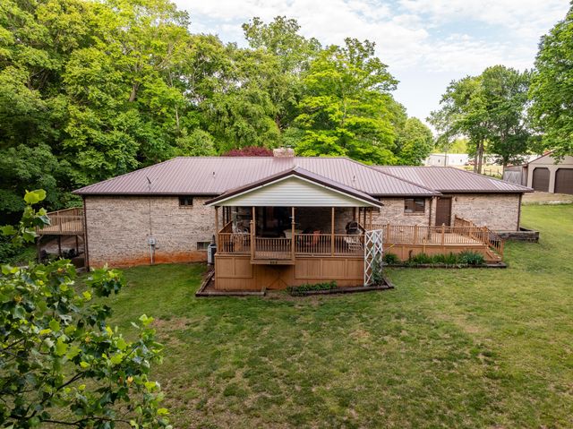 815 Jr Phipps Road, Monticello, KY 42633