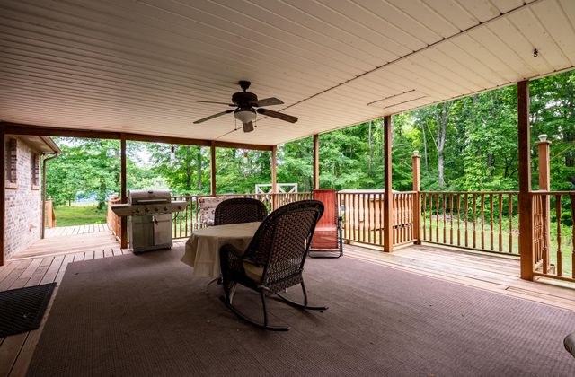 815 Jr Phipps Road, Monticello, KY 42633