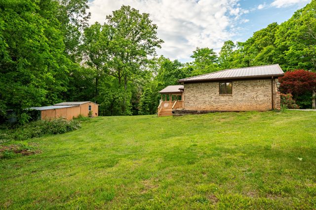 815 Jr Phipps Road, Monticello, KY 42633