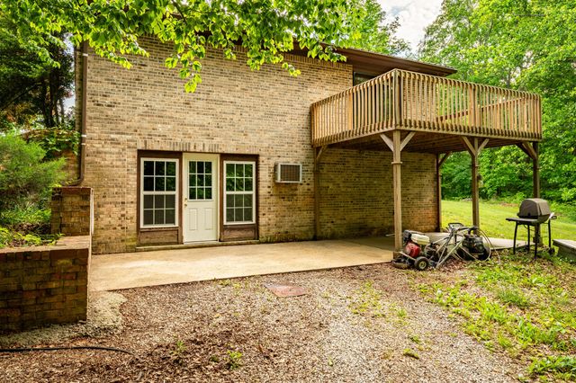 815 Jr Phipps Road, Monticello, KY 42633