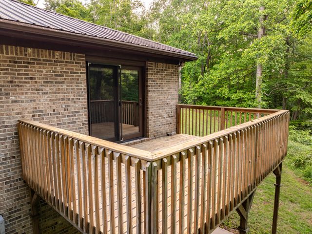 815 Jr Phipps Road, Monticello, KY 42633