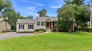 800 E Essex Avenue, Glendale, MO 63122