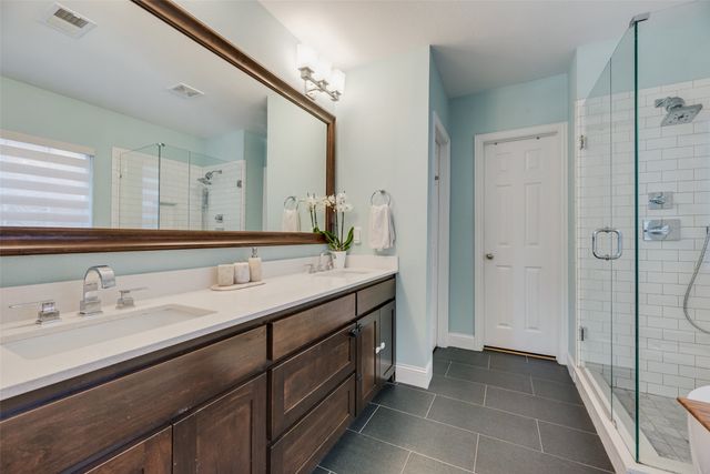 3909 Sharondale Drive, Flower Mound, TX 75022