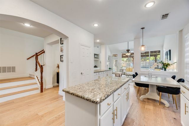 3909 Sharondale Drive, Flower Mound, TX 75022