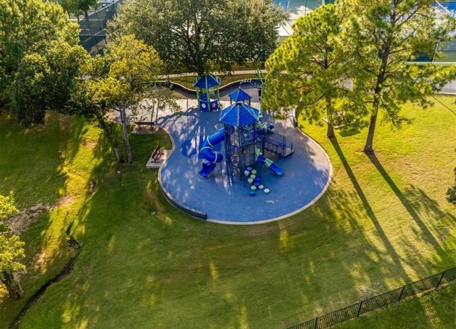 3909 Sharondale Drive, Flower Mound, TX 75022