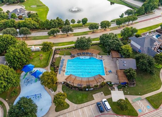 3909 Sharondale Drive, Flower Mound, TX 75022