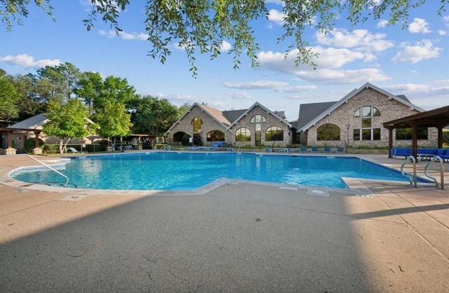 3909 Sharondale Drive, Flower Mound, TX 75022