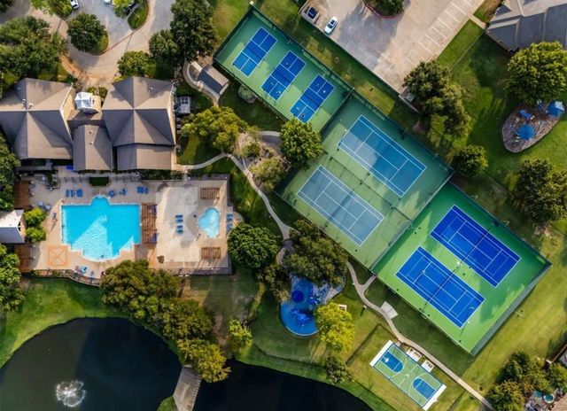 3909 Sharondale Drive, Flower Mound, TX 75022