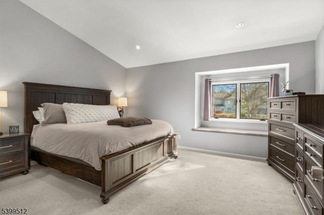 77 Meadow Pond Rd, Hardyston Twp., NJ 07419