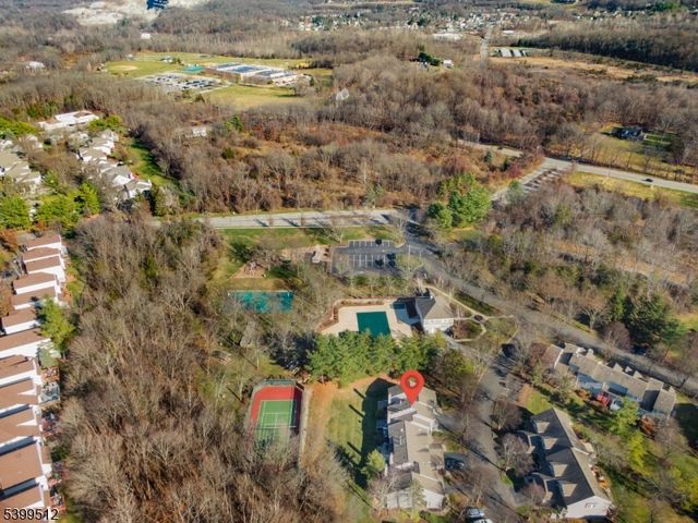 77 Meadow Pond Rd, Hardyston Twp., NJ 07419