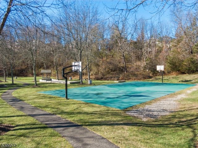 77 Meadow Pond Rd, Hardyston Twp., NJ 07419