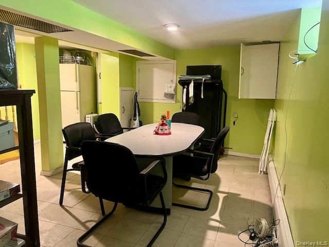 8424 109th Street, Richmond Hill, NY 11418