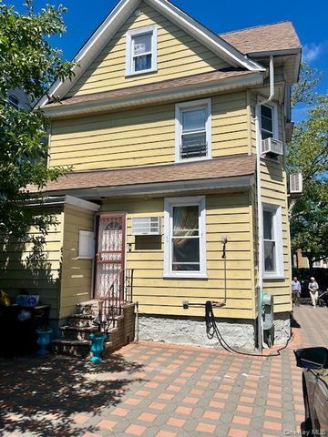 8424 109th Street, Richmond Hill, NY 11418