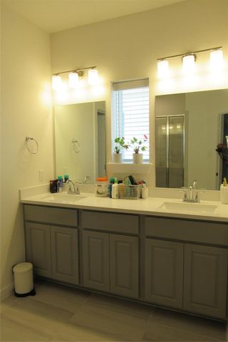 4337 Chapel Hill ST, Round Rock, TX 78626