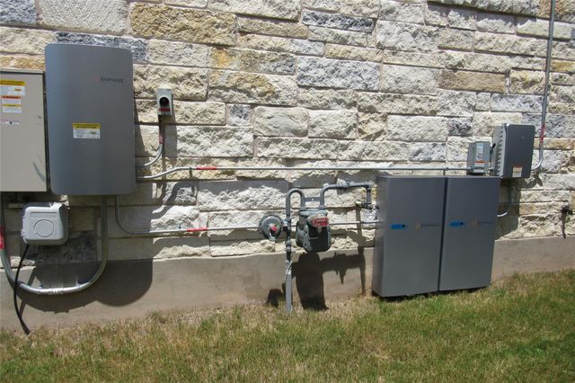 4337 Chapel Hill ST, Round Rock, TX 78626