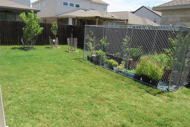 4337 Chapel Hill ST, Round Rock, TX 78626