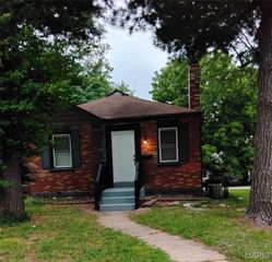 321 Henquin Drive, Ferguson, MO 63135