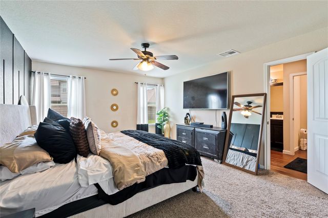 9906 Bezeled Circle Lane, Rosharon, TX 77583