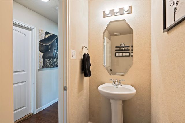9906 Bezeled Circle Lane, Rosharon, TX 77583