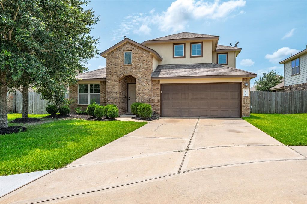 9906 Bezeled Circle Lane, Rosharon, TX 77583