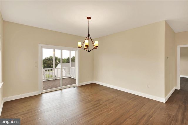 606 LILLIANA DR, Lebanon, PA 17046