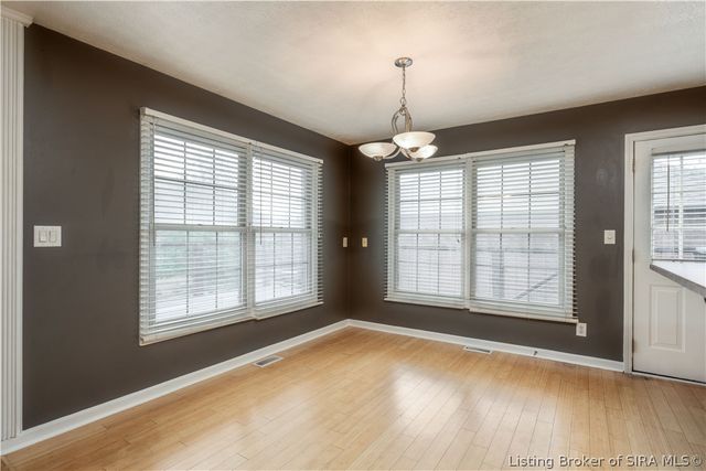 6510 Deerfield Drive, Charlestown, IN 47111