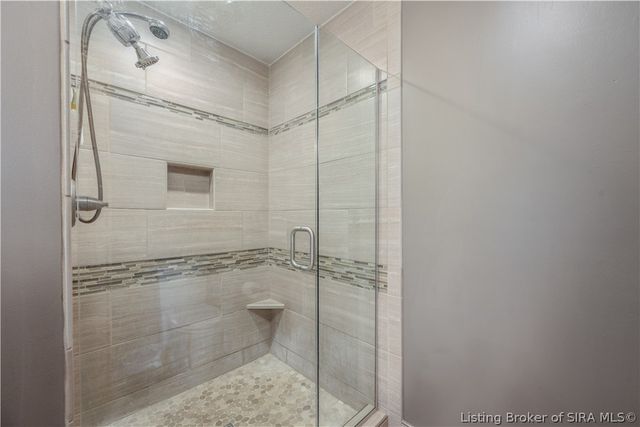 6510 Deerfield Drive, Charlestown, IN 47111