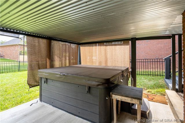 6510 Deerfield Drive, Charlestown, IN 47111