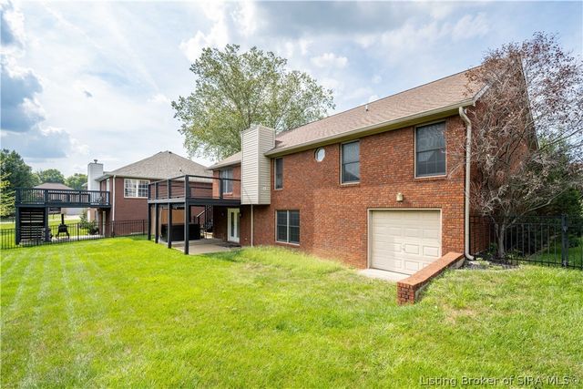 6510 Deerfield Drive, Charlestown, IN 47111