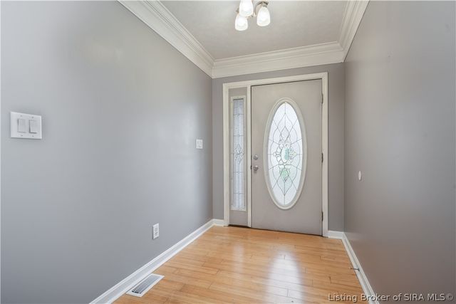 6510 Deerfield Drive, Charlestown, IN 47111