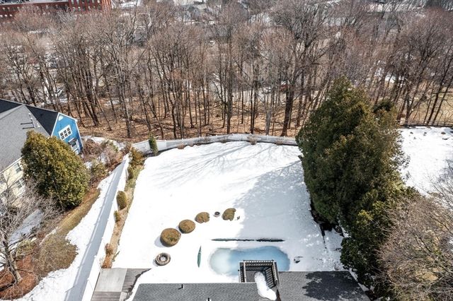 81 Winter St, Leominster, MA 01453